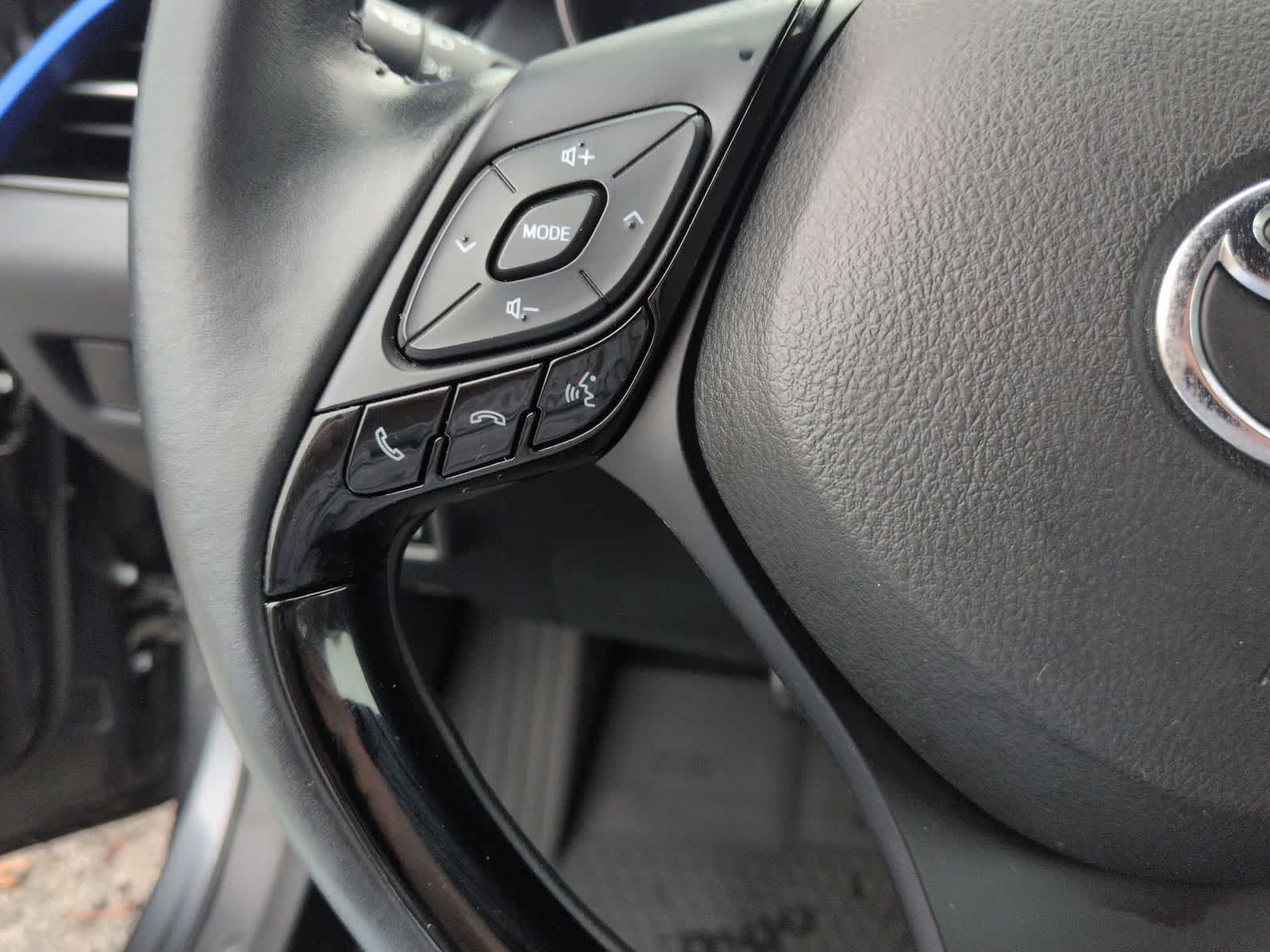 Thumbnail: 2020 Toyota C-HR - 22