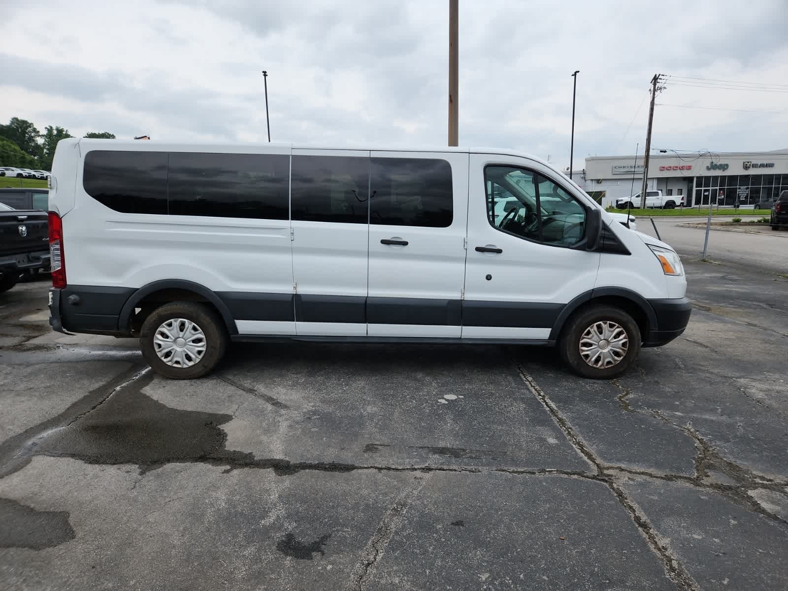 Thumbnail: 2015 Ford Transit Series - 6