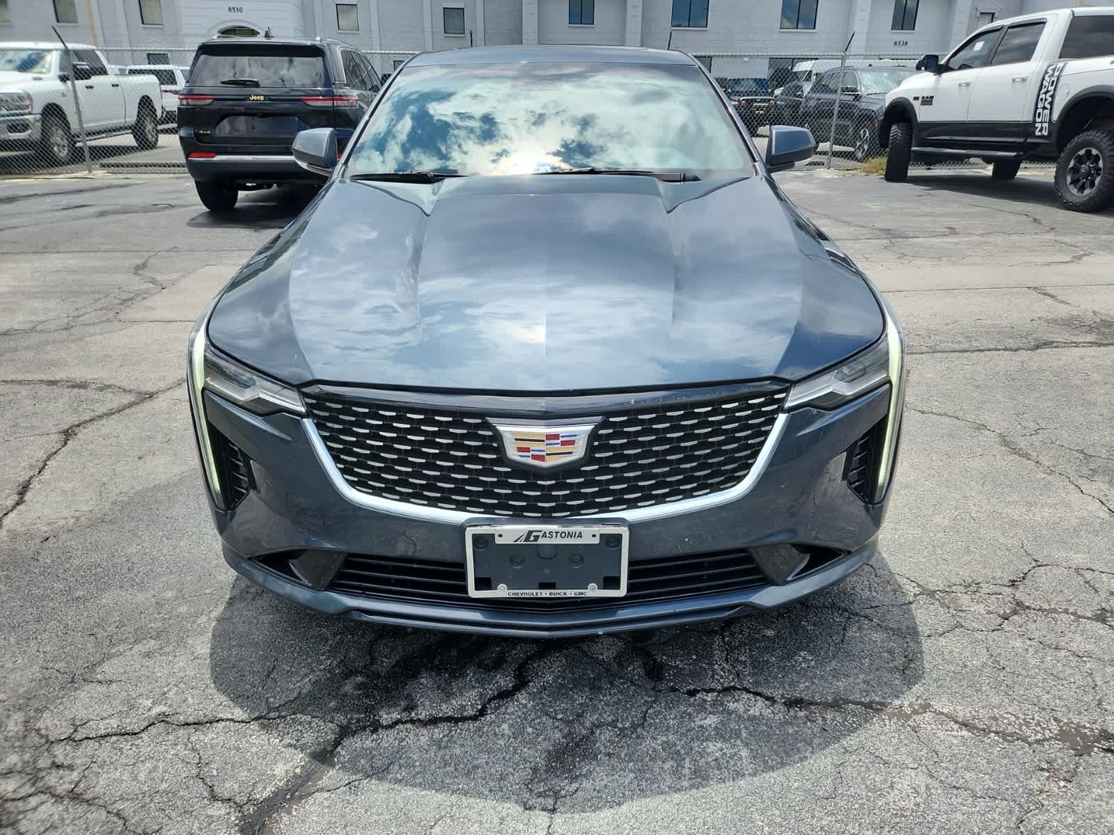 Thumbnail: 2020 Cadillac CT4 - 8