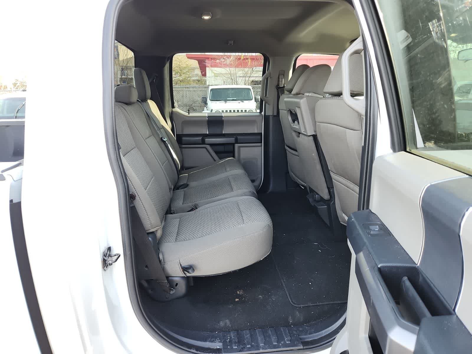 Thumbnail: 2022 Ford Econoline - 23