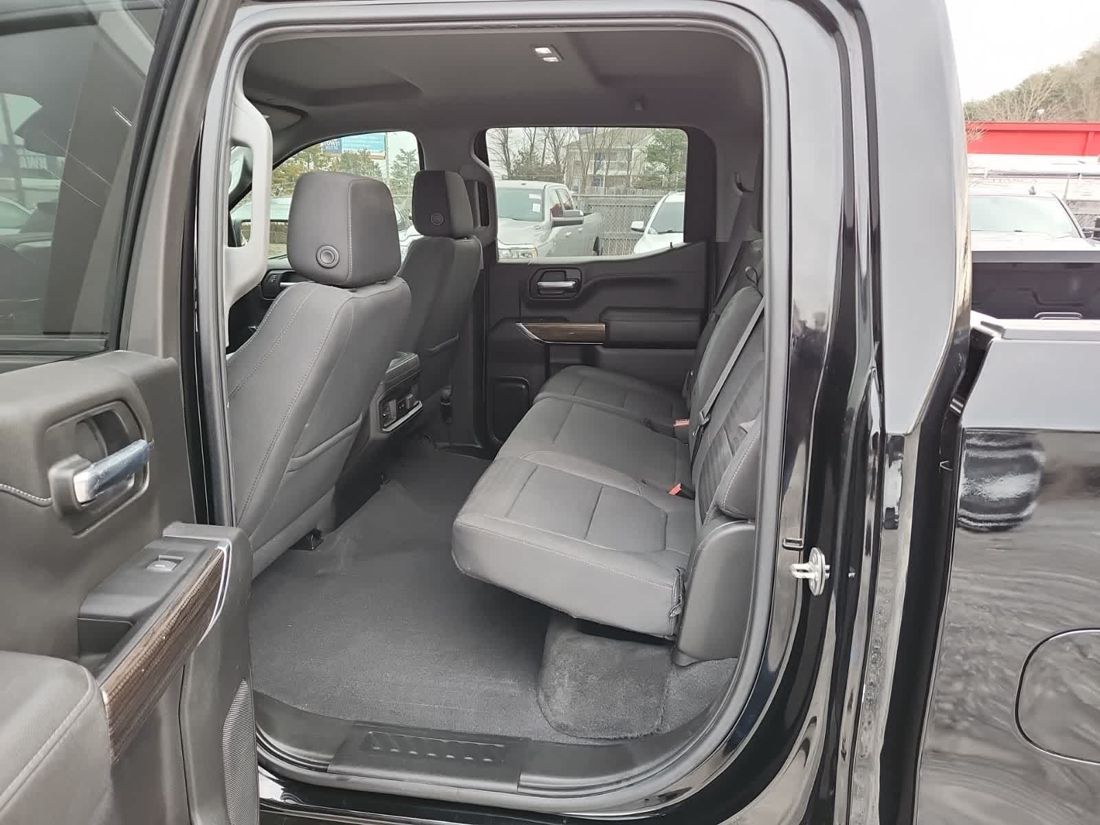 Thumbnail: 2022 Chevrolet Silverado 1500 - 25