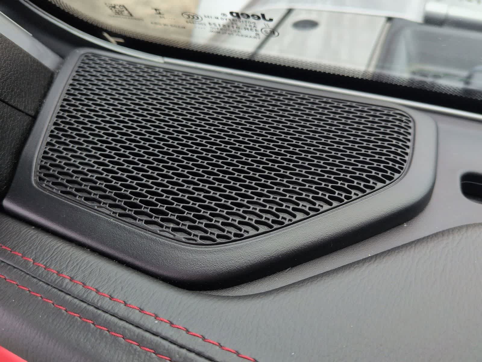 Thumbnail: 2019 Jeep Wrangler - 29