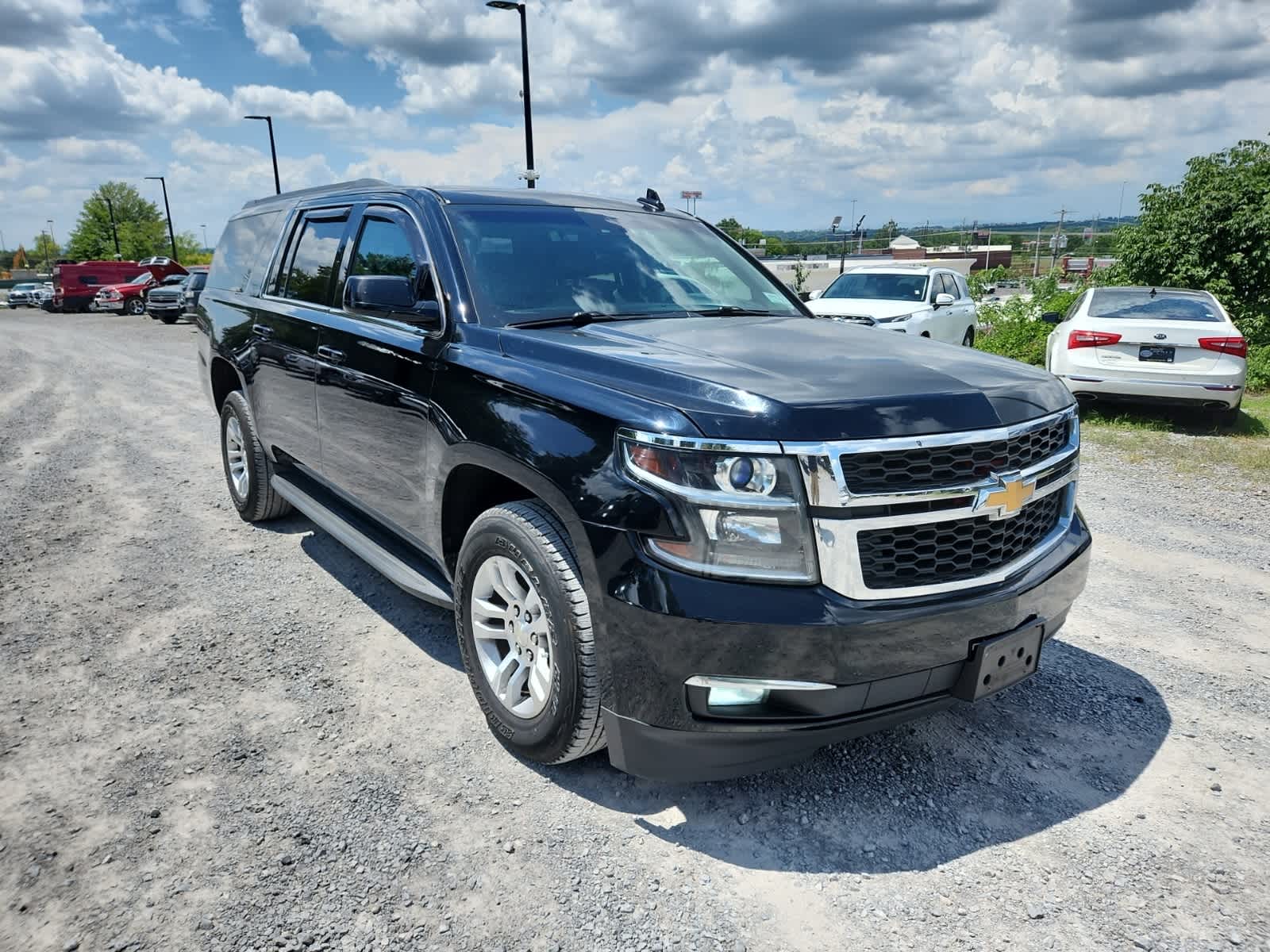 Thumbnail: 2016 Chevrolet Suburban - 7