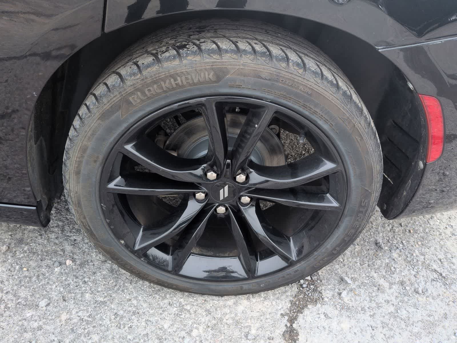 Thumbnail: 2017 Dodge Charger - 13