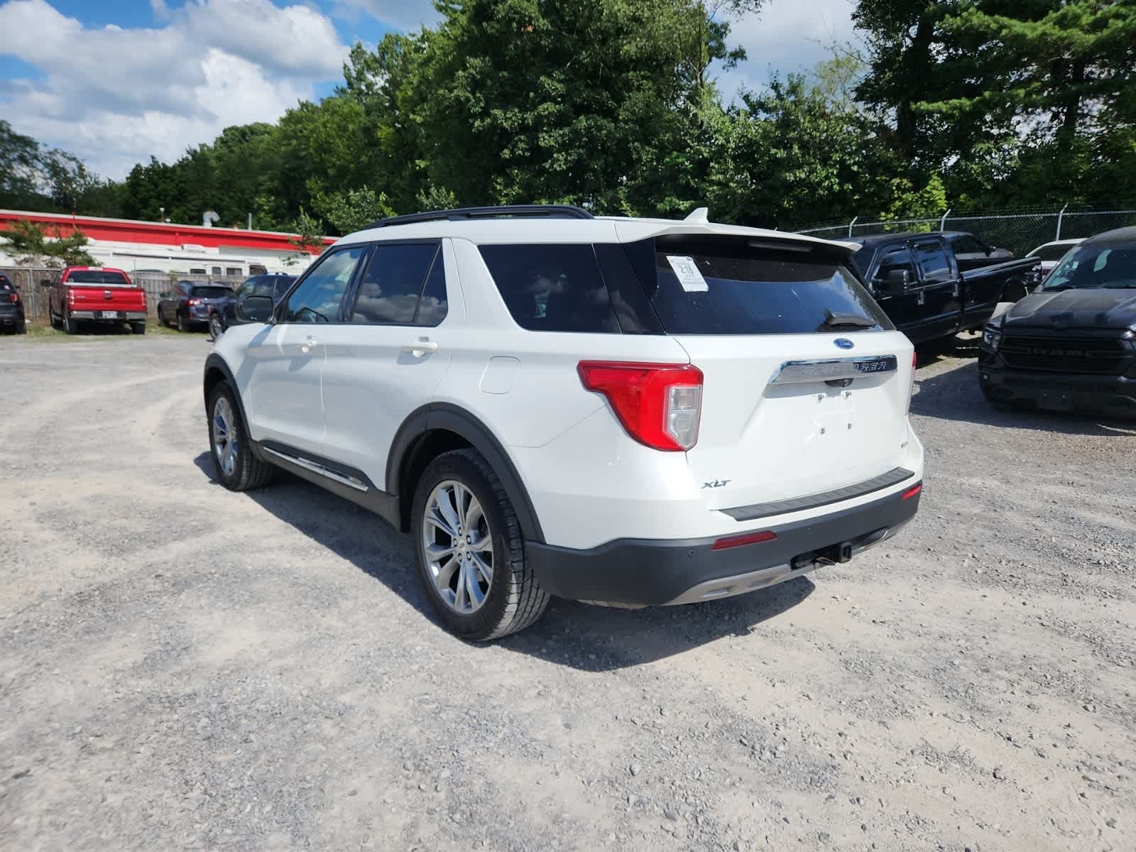 Thumbnail: 2020 Ford Explorer - 3