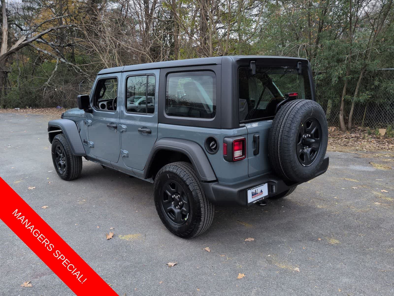 Thumbnail: 2026 Jeep Wrangler - 6