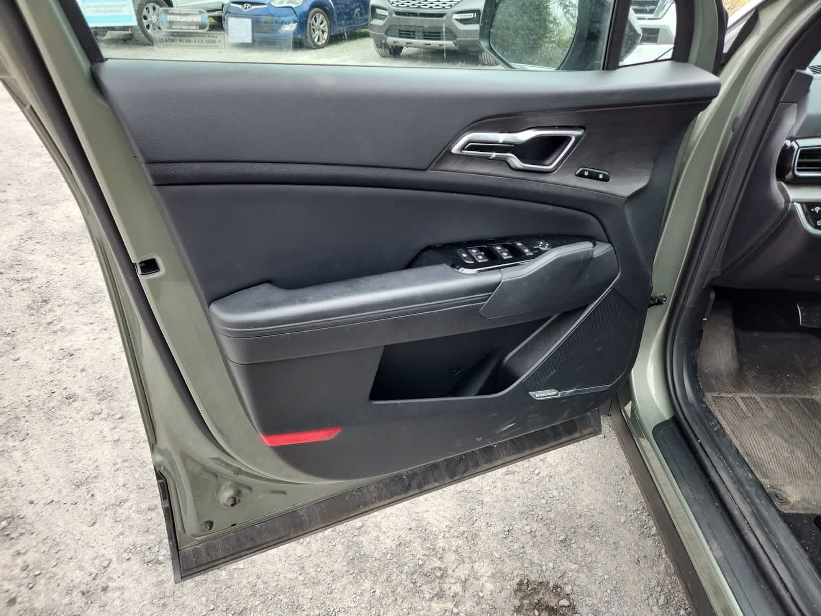 Thumbnail: 2024 Kia Sportage - 16