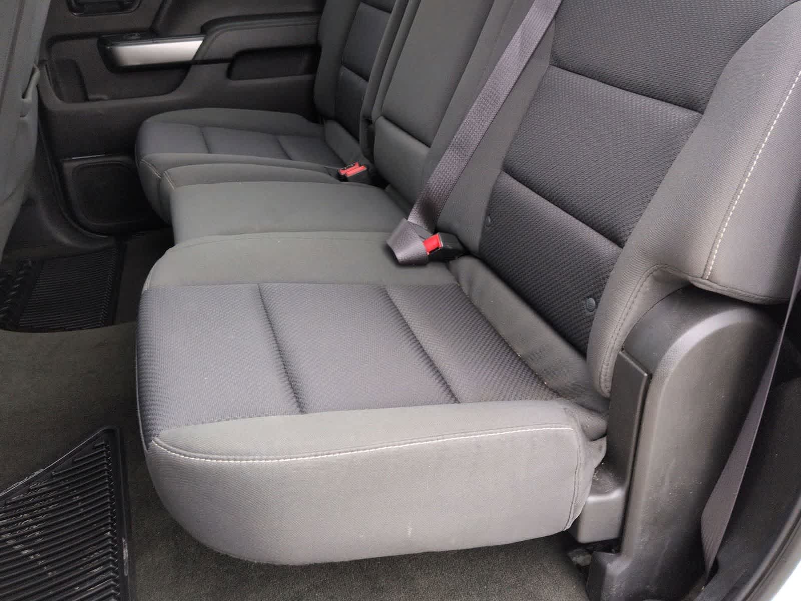 Thumbnail: 2017 Chevrolet Silverado 2500 - 19