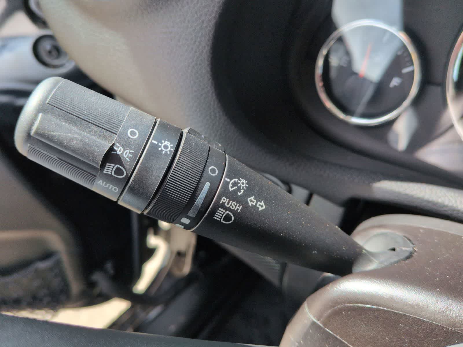 Thumbnail: 2016 Jeep Wrangler - 20