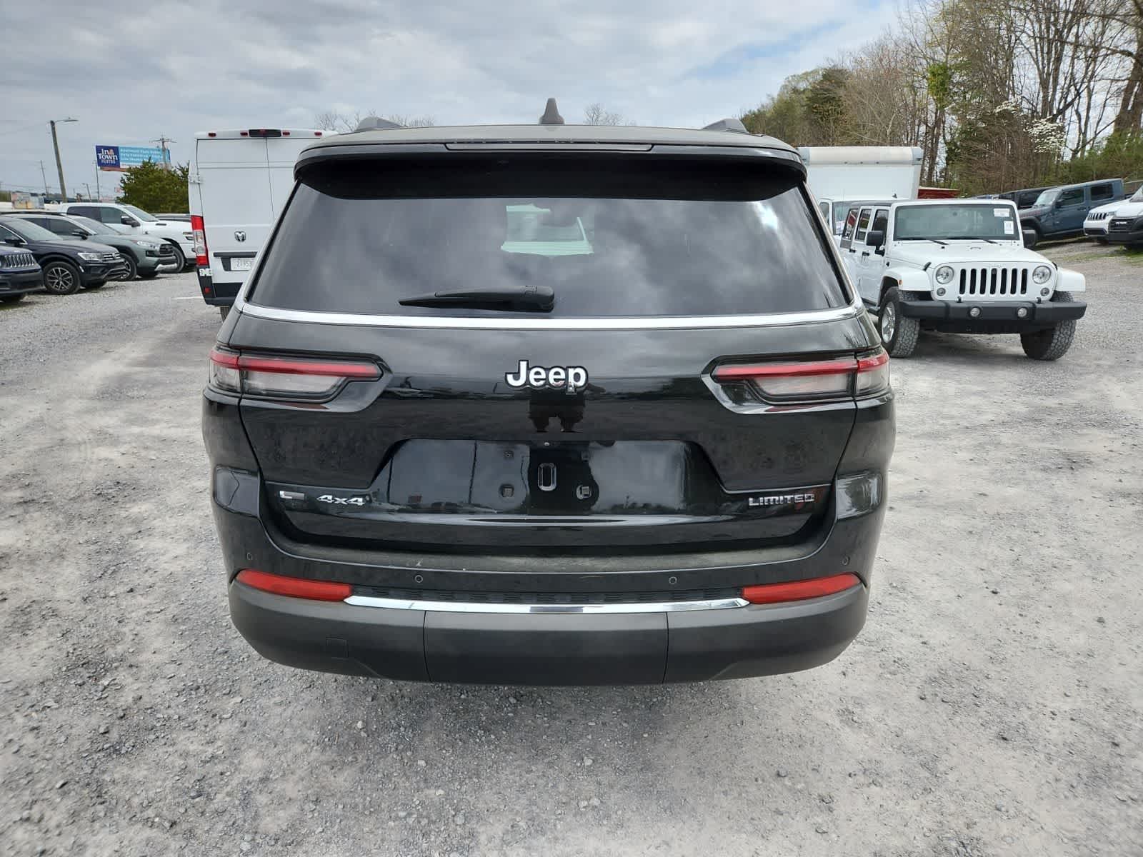 Thumbnail: 2021 Jeep Grand Cherokee L - 4