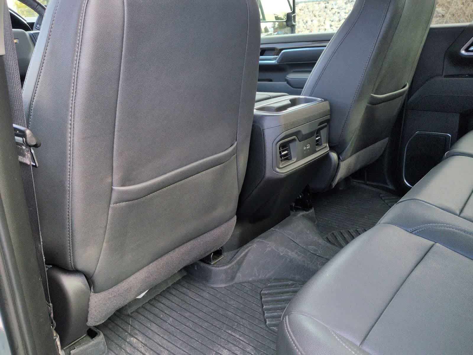 Thumbnail: 2025 Chevrolet Silverado 2500 - 17