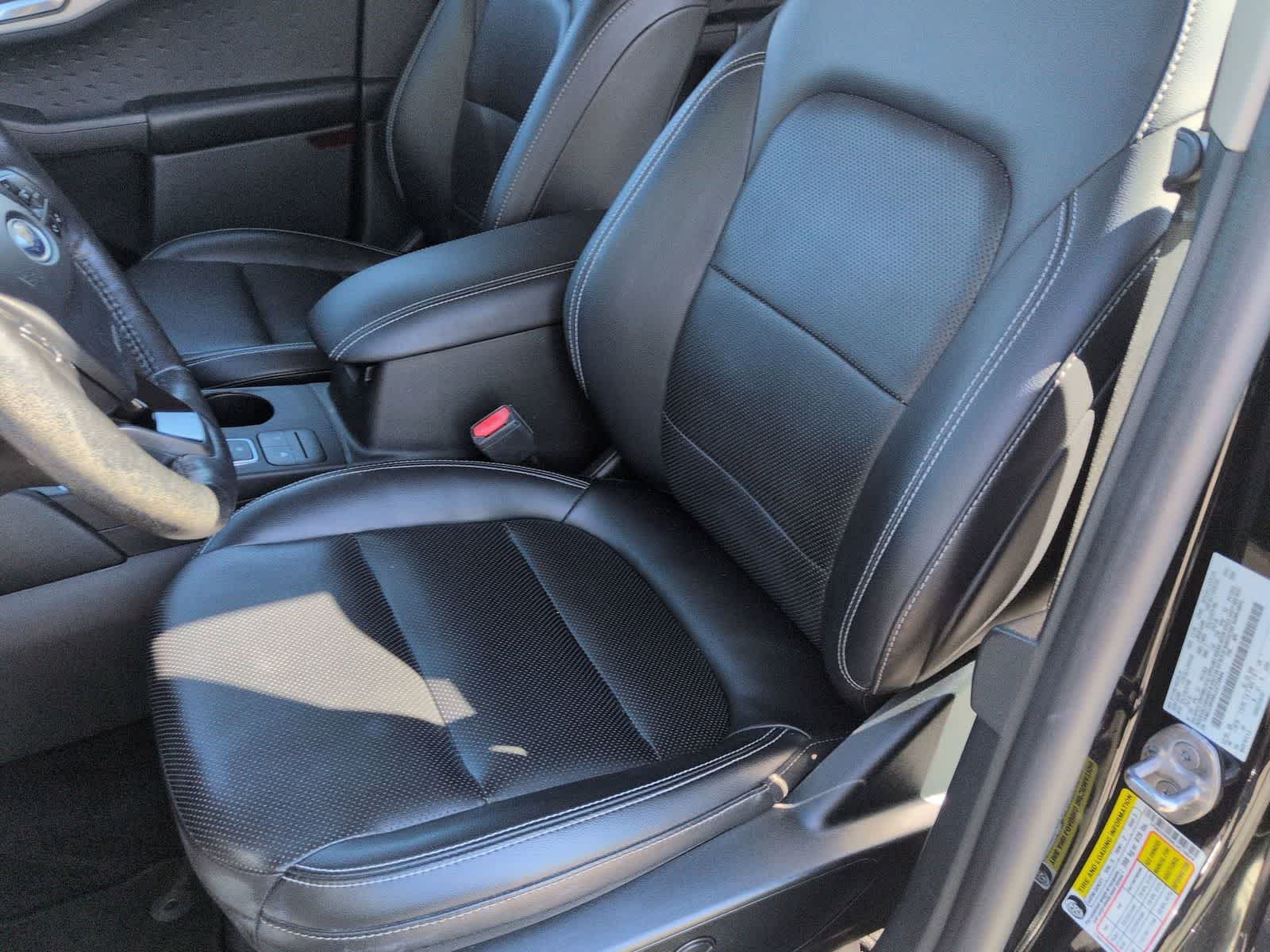 Thumbnail: 2020 Ford Escape - 16