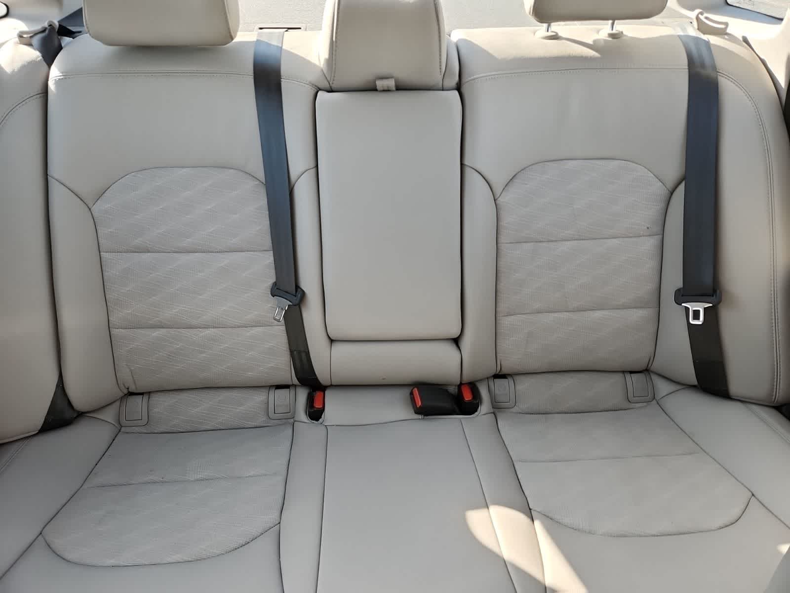 Thumbnail: 2015 Hyundai Sonata - 19