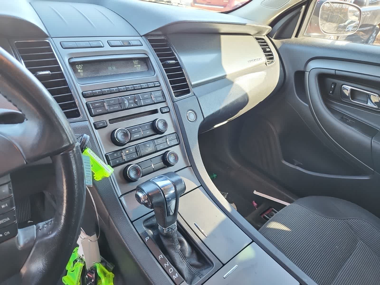 Thumbnail: 2012 Ford Taurus - 10