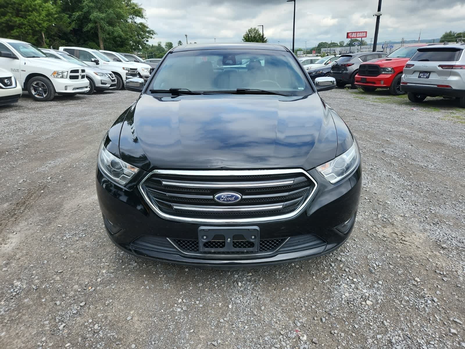 Thumbnail: 2017 Ford Taurus - 8
