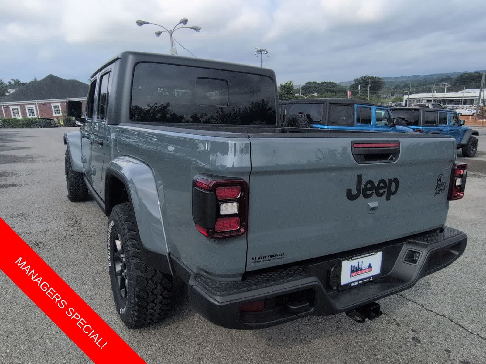 Thumbnail: 2025 Jeep Gladiator - 6