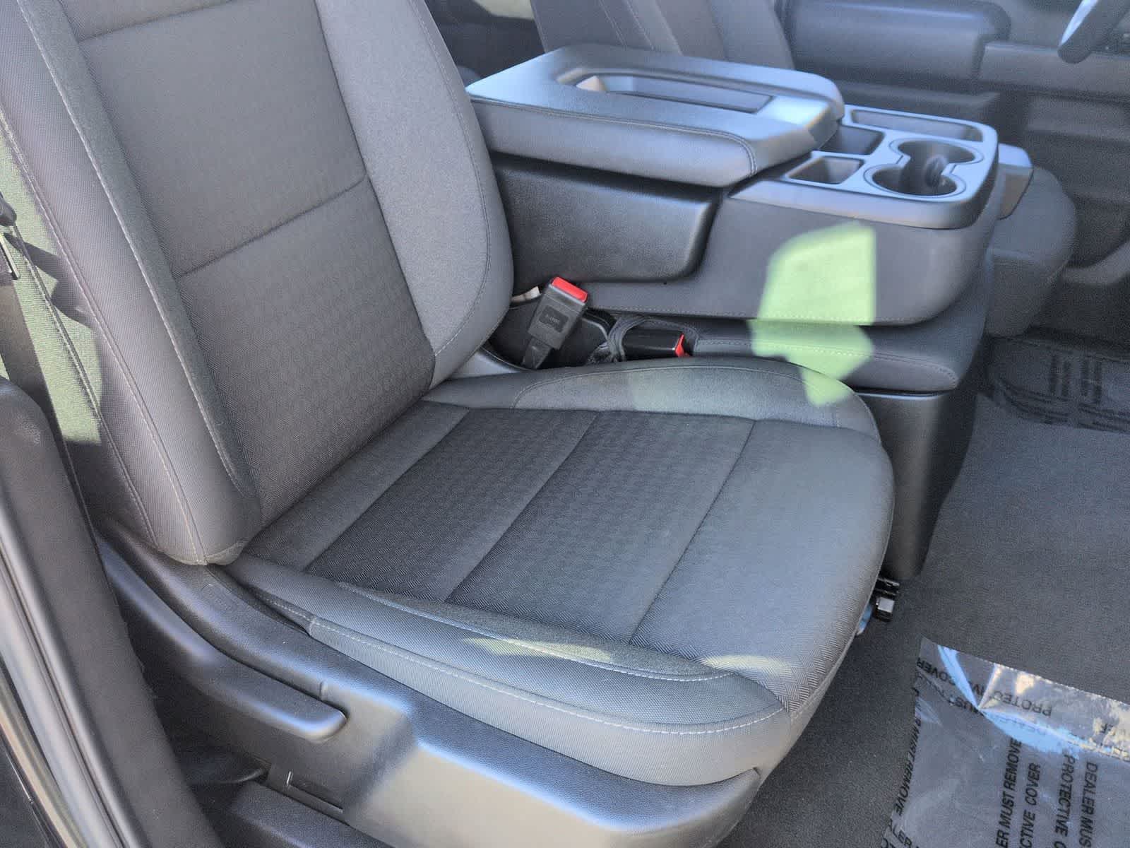 Thumbnail: 2024 Chevrolet Silverado 2500 - 21