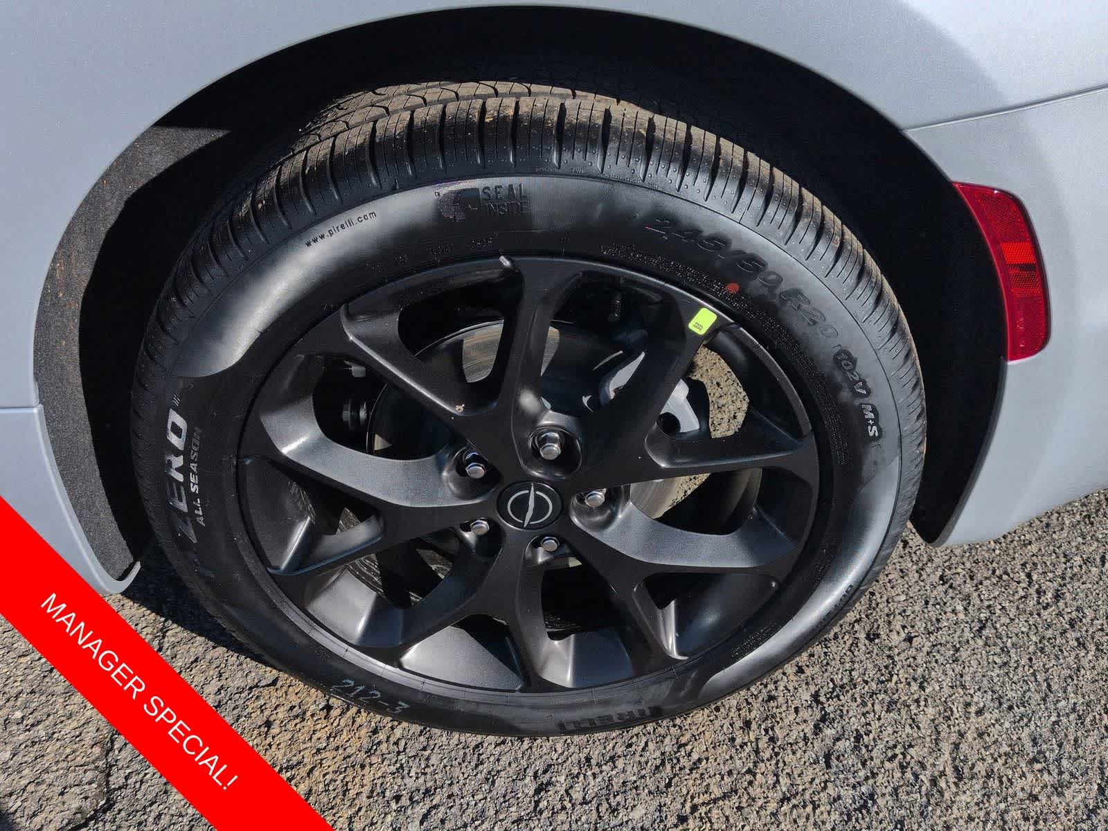 Thumbnail: 2026 Chrysler Pacifica - 6