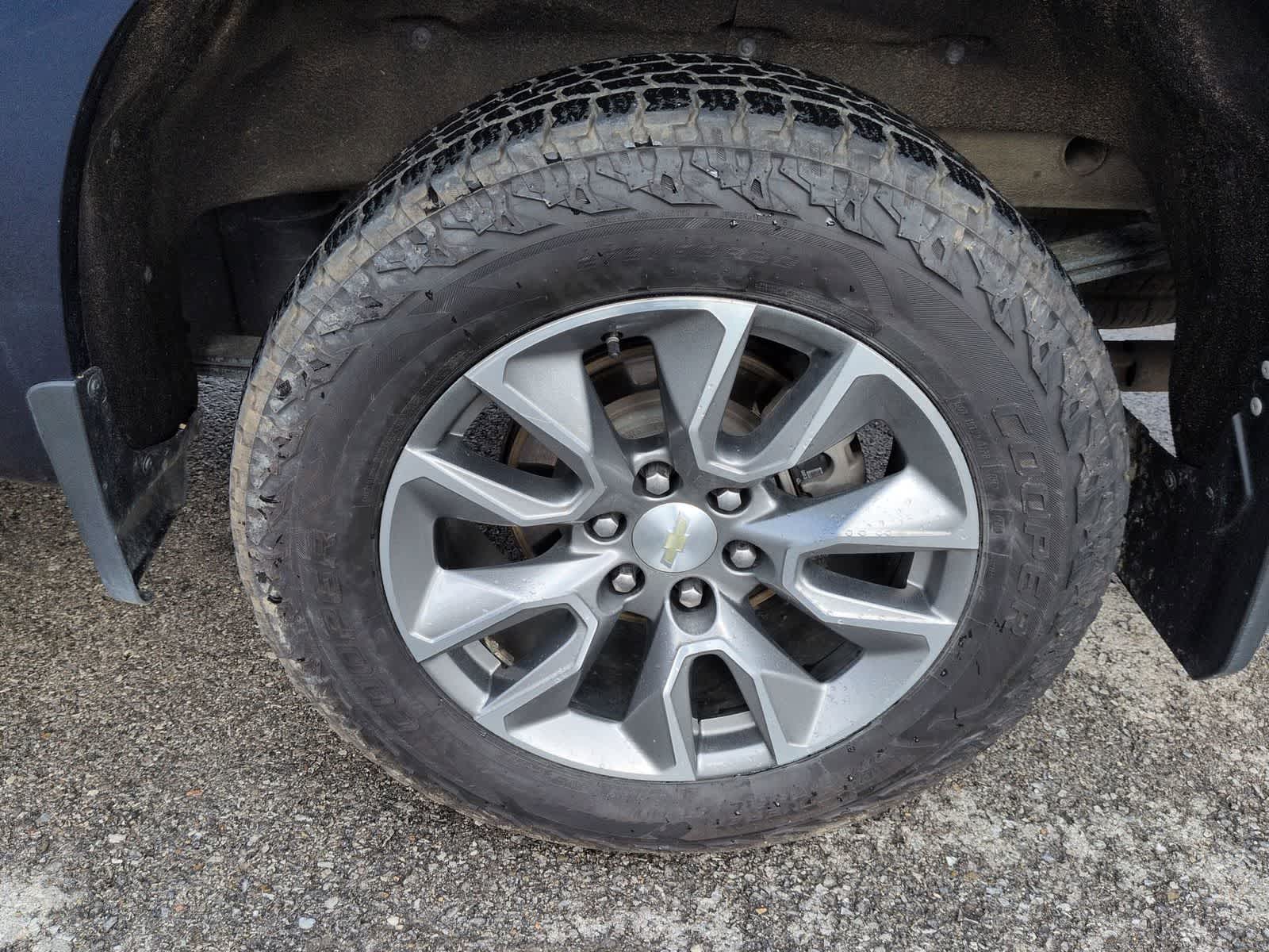 Thumbnail: 2021 Chevrolet Silverado 1500 - 14