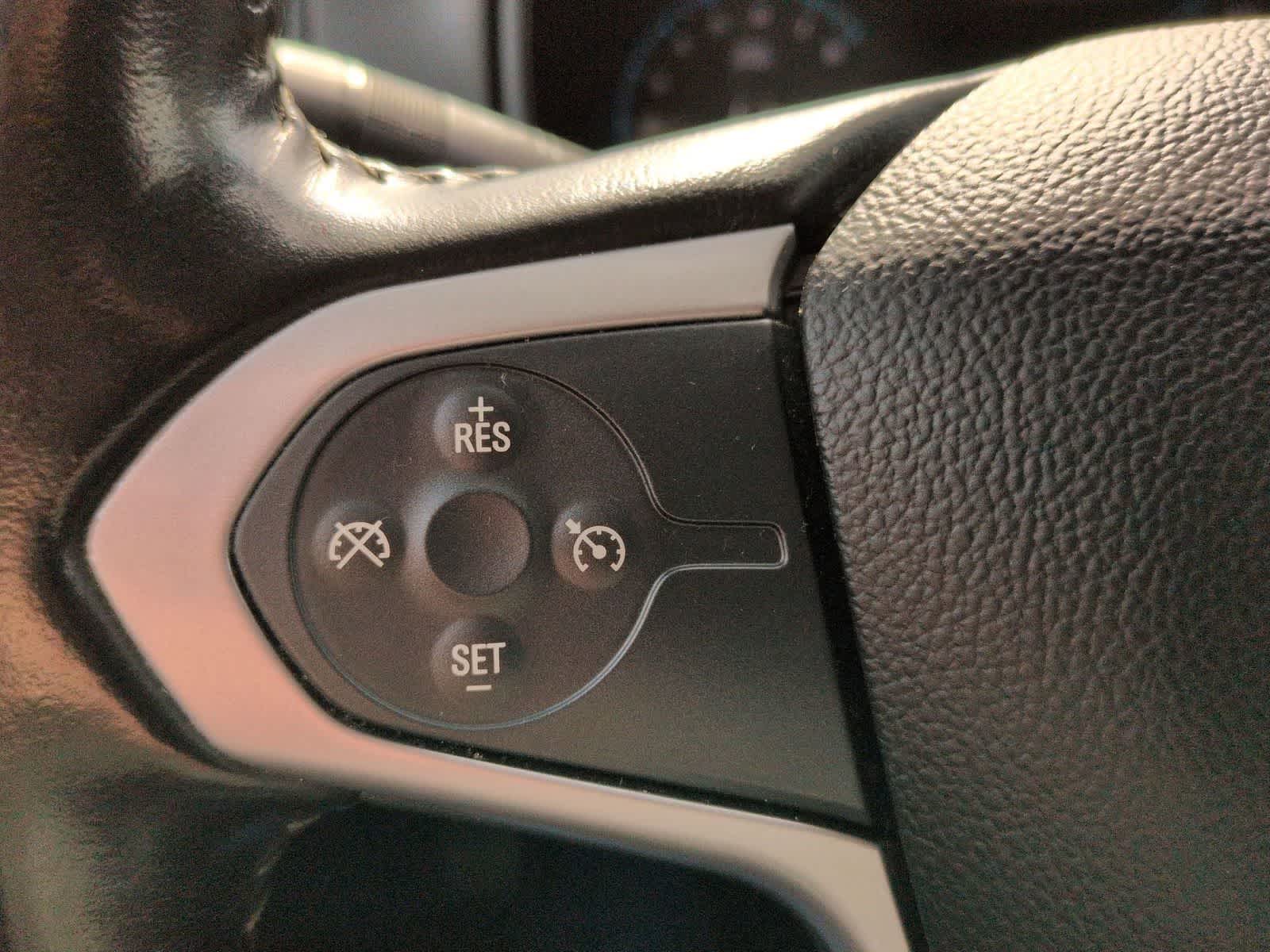 Thumbnail: 2020 Chevrolet Colorado - 23