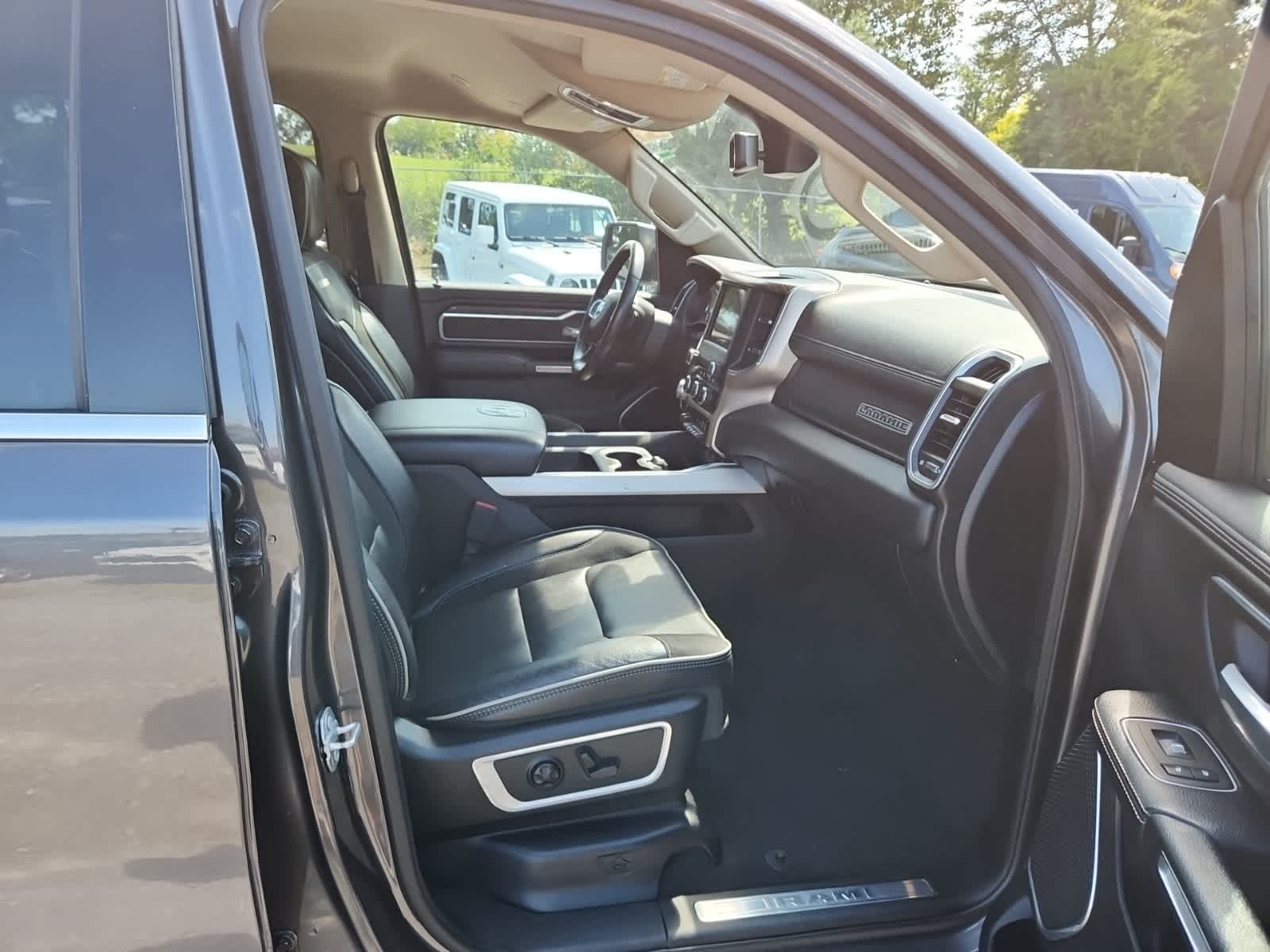 Thumbnail: 2020 RAM 1500 - 22