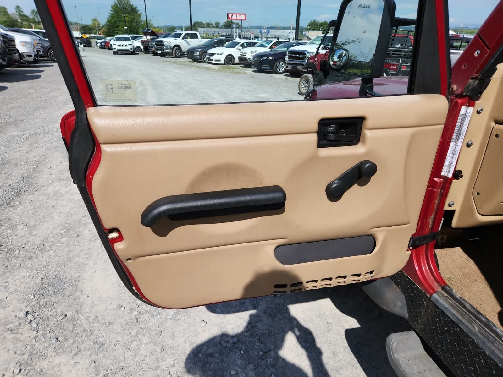 Thumbnail: 1999 Jeep Wrangler - 16