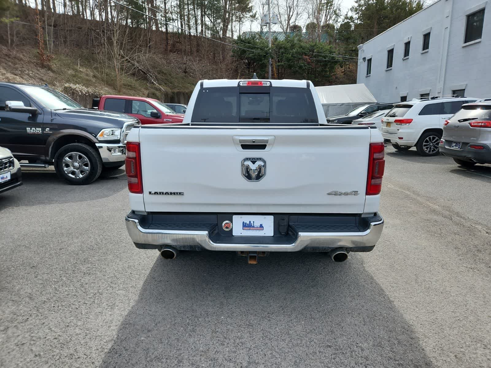 Thumbnail: 2022 RAM 1500 - 4