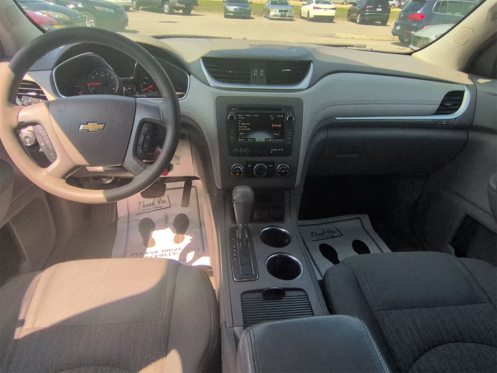 Thumbnail: 2016 Chevrolet Traverse - 13