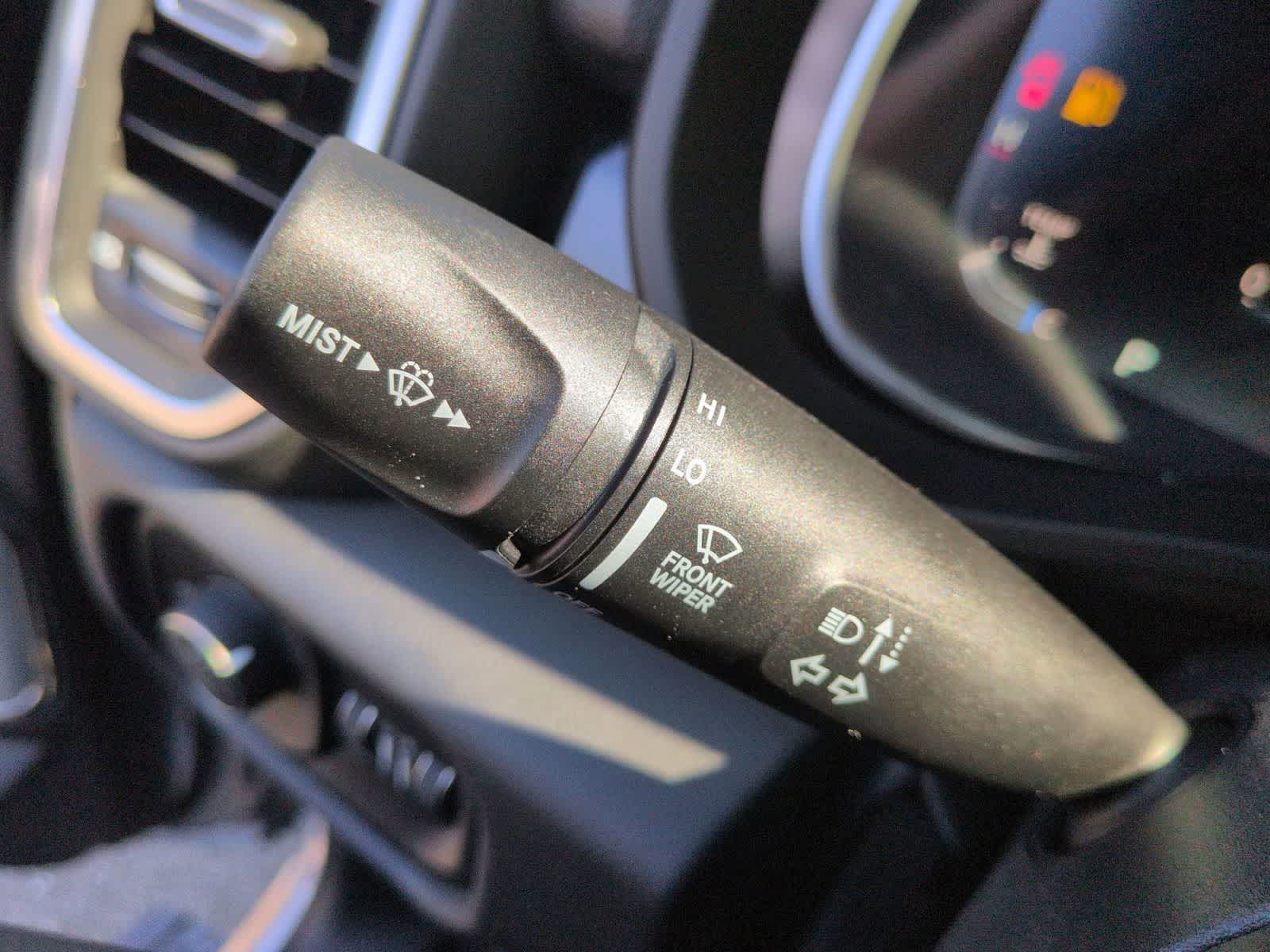 Thumbnail: 2026 RAM 1500 - 25