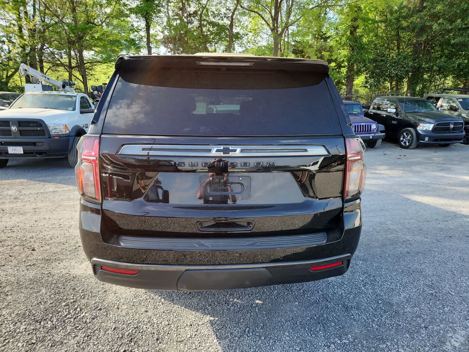 Thumbnail: 2022 Chevrolet Suburban - 4