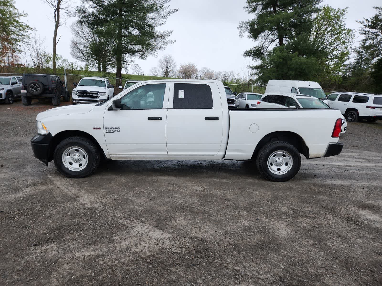 Thumbnail: 2022 RAM 1500 Classic - 2