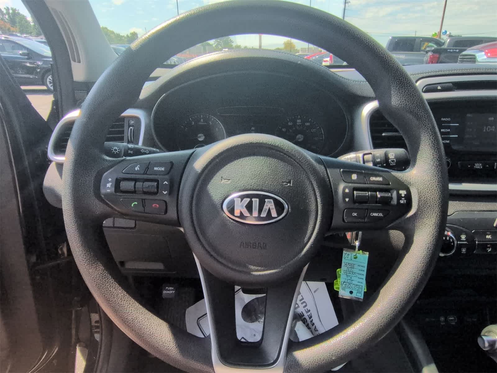 Thumbnail: 2017 Kia Sorento - 22