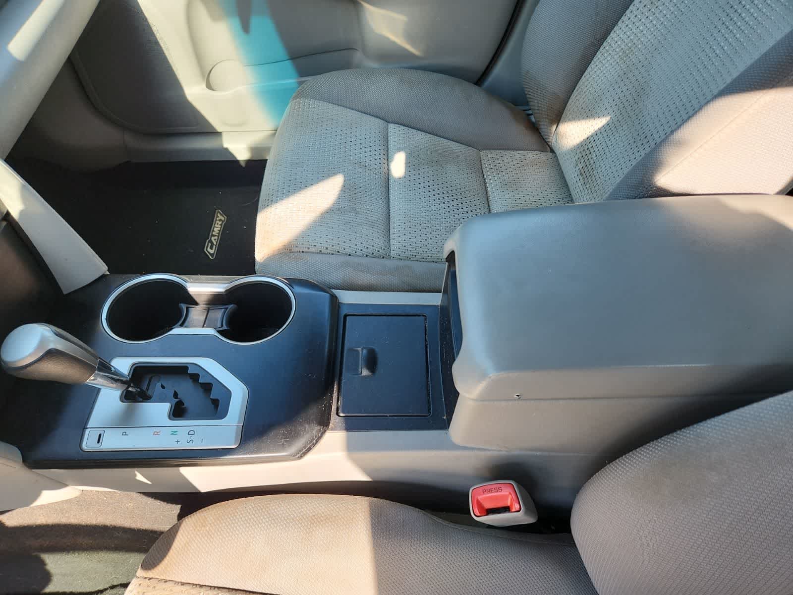 Thumbnail: 2014 Toyota Camry - 11