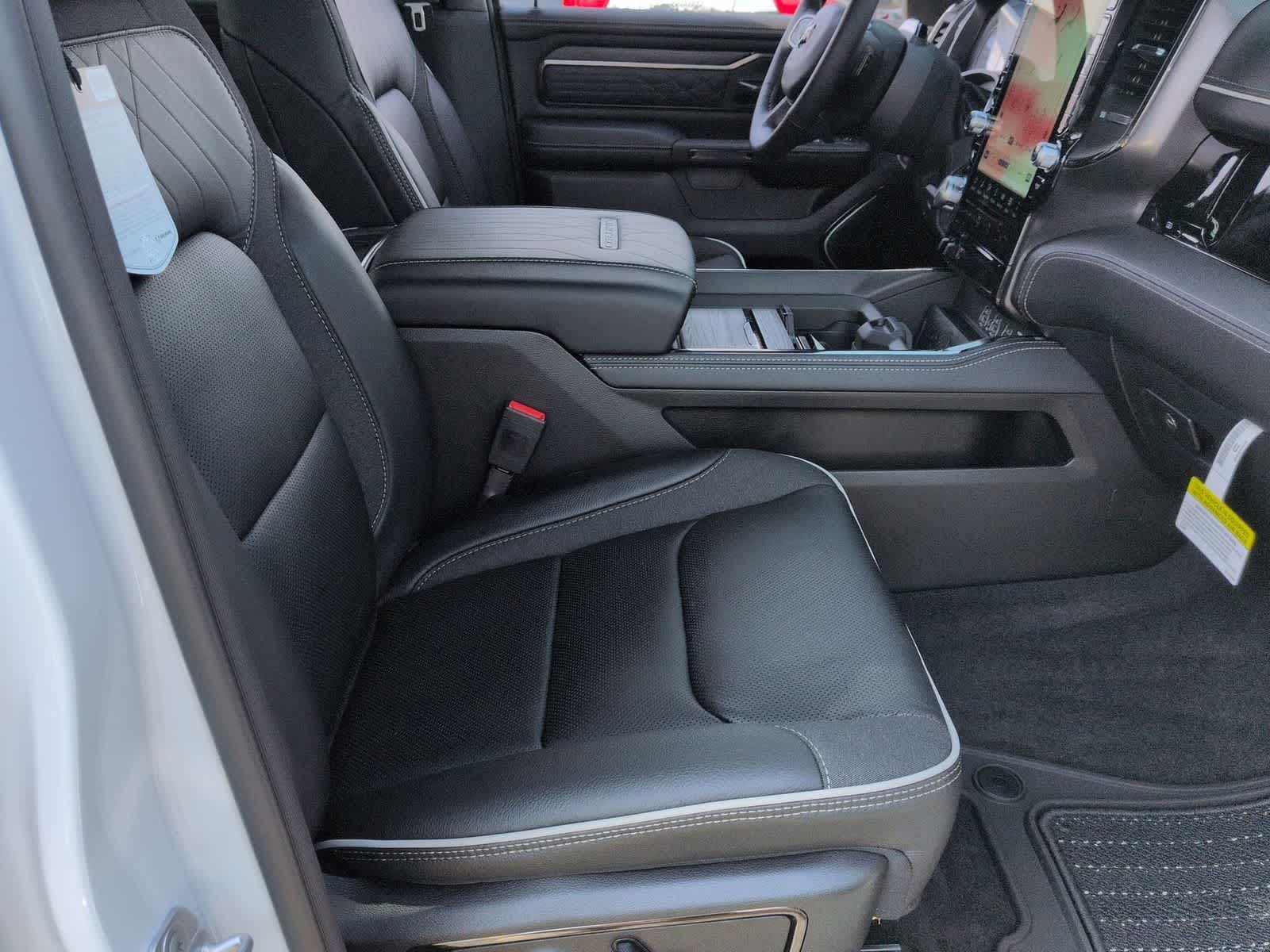 Thumbnail: 2026 RAM 1500 - 18