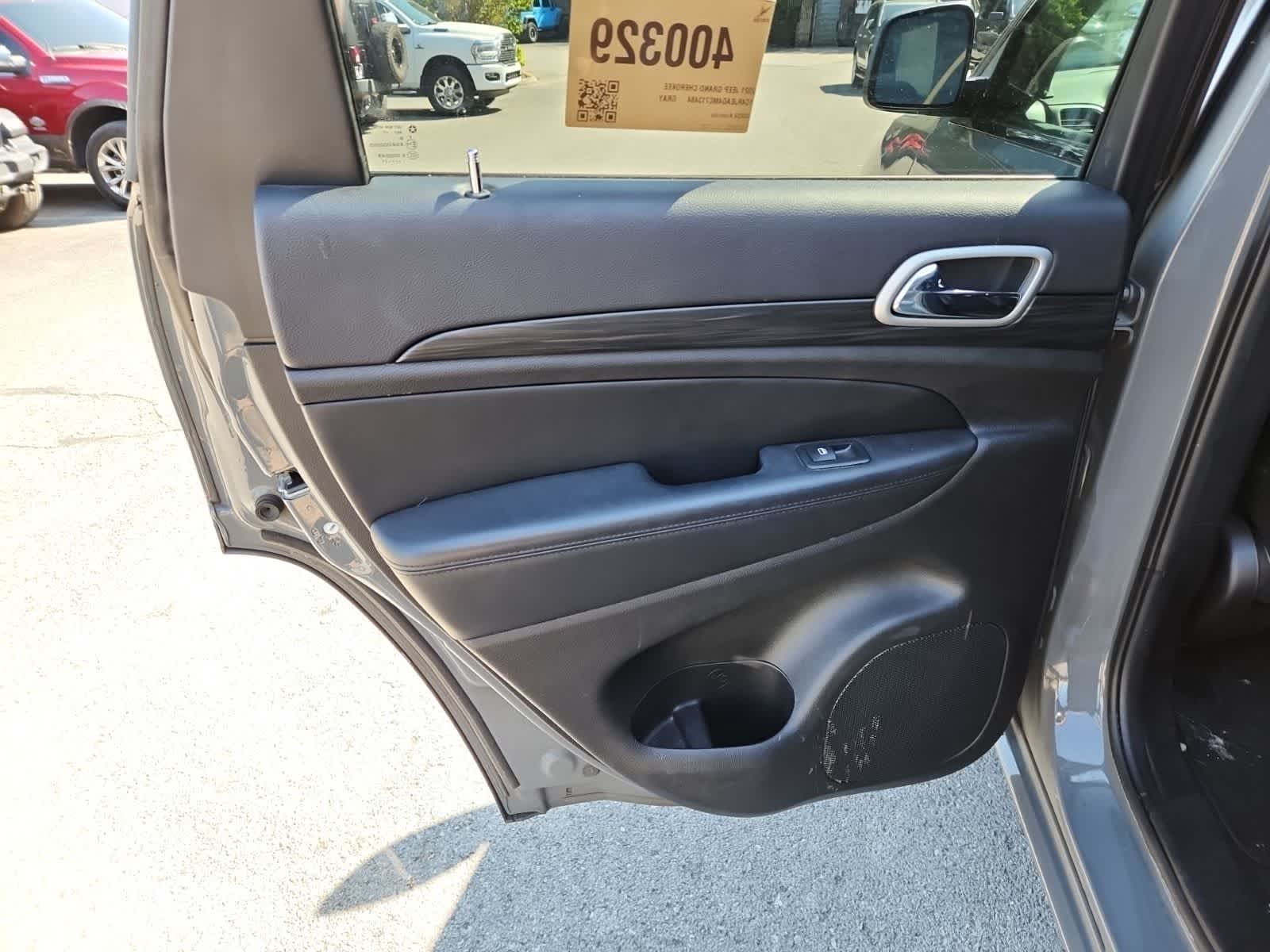 Thumbnail: 2021 Jeep Grand Cherokee - 27