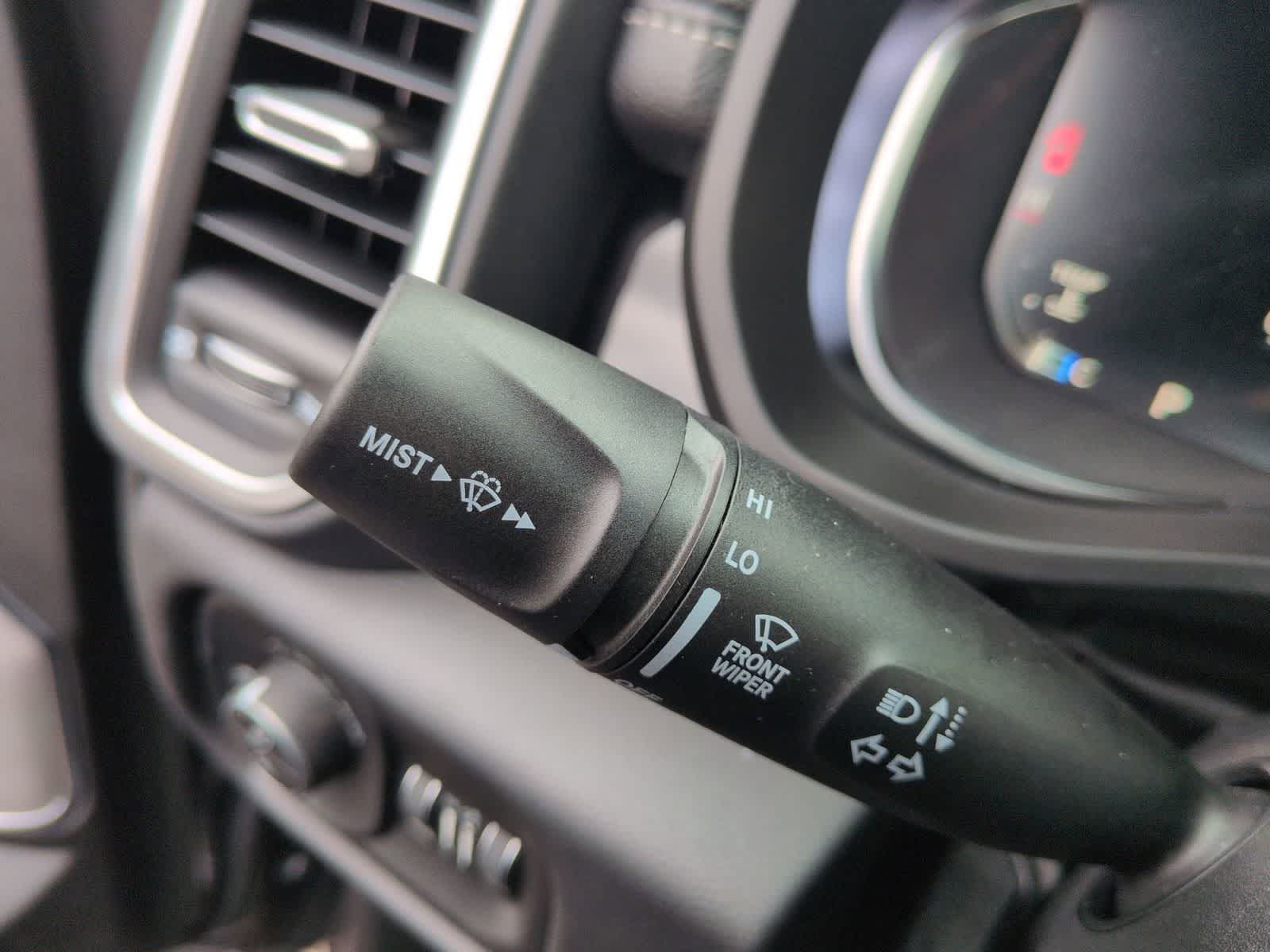 Thumbnail: 2026 RAM 1500 - 25