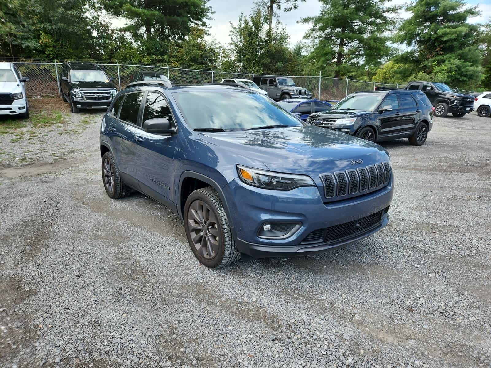 Thumbnail: 2021 Jeep Cherokee - 7