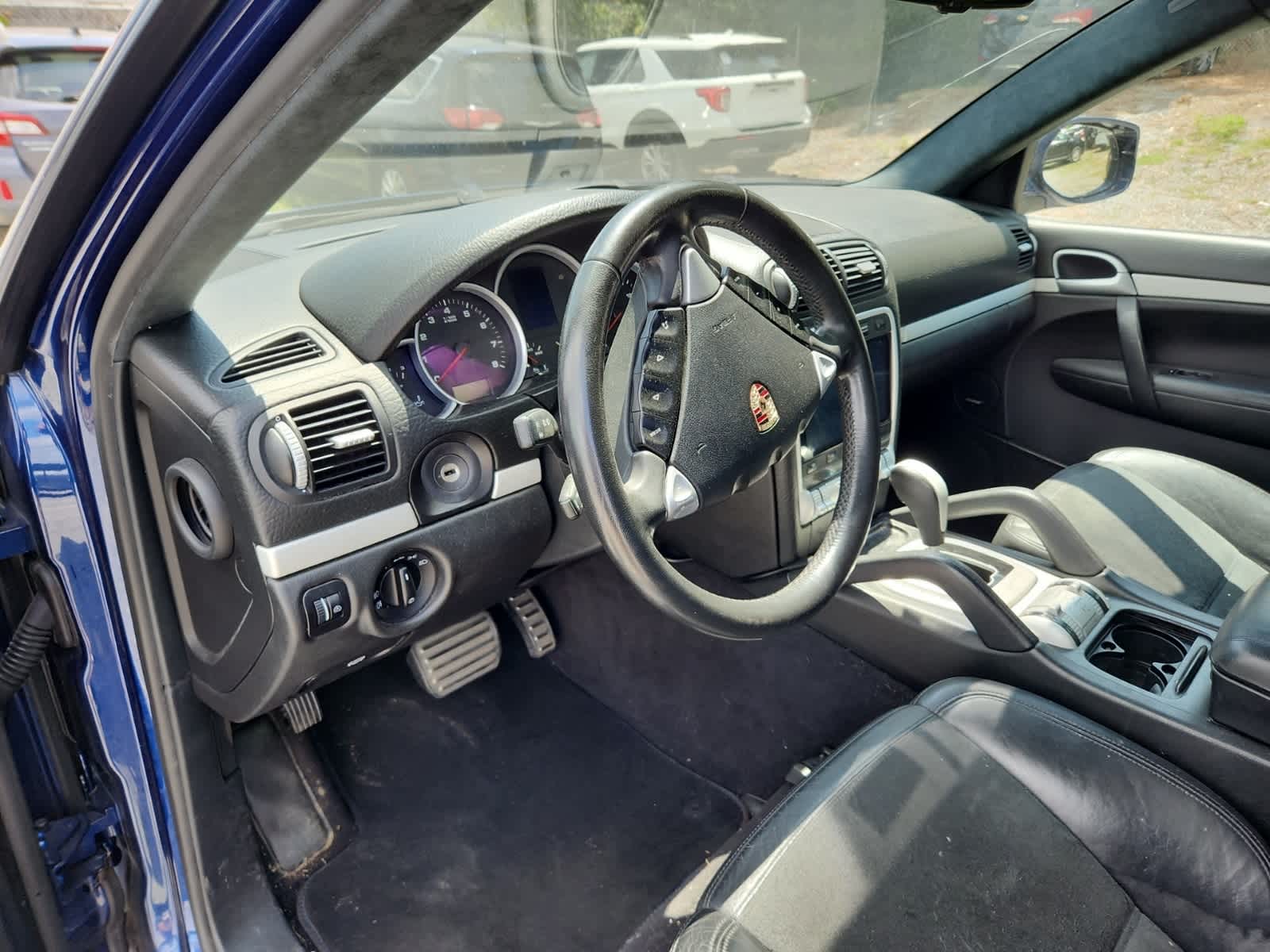 Thumbnail: 2008 Porsche Cayenne - 12