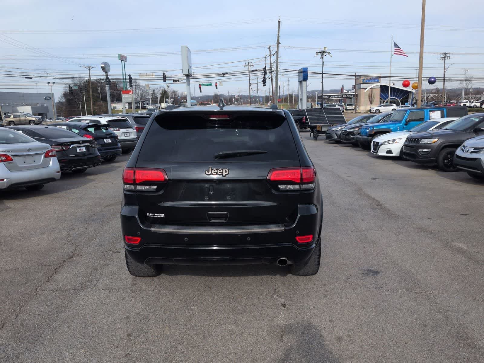 Thumbnail: 2016 Jeep Grand Cherokee - 7