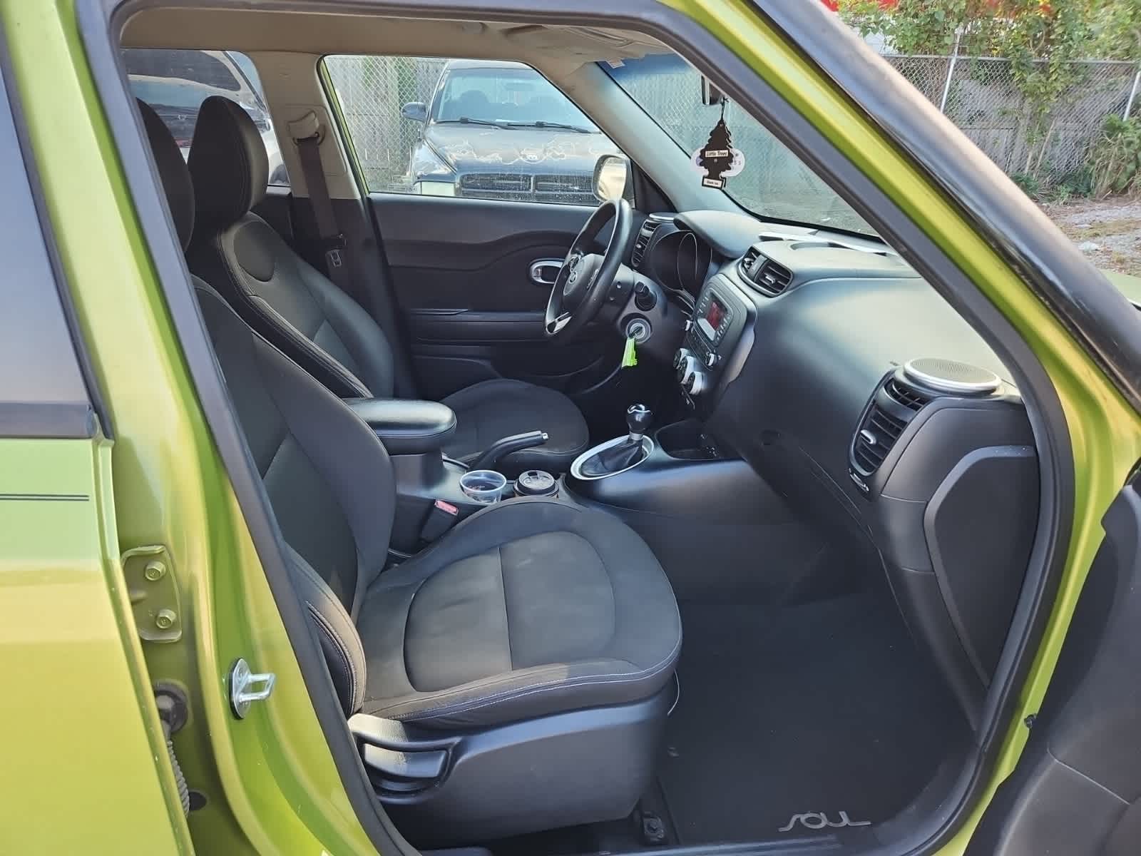 Thumbnail: 2016 Kia Soul - 21