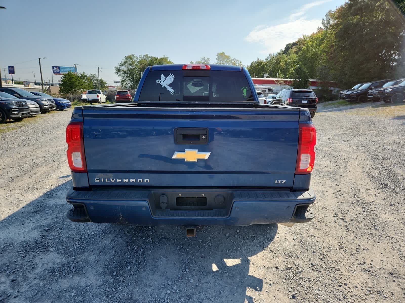 Thumbnail: 2017 Chevrolet Silverado 1500 - 4