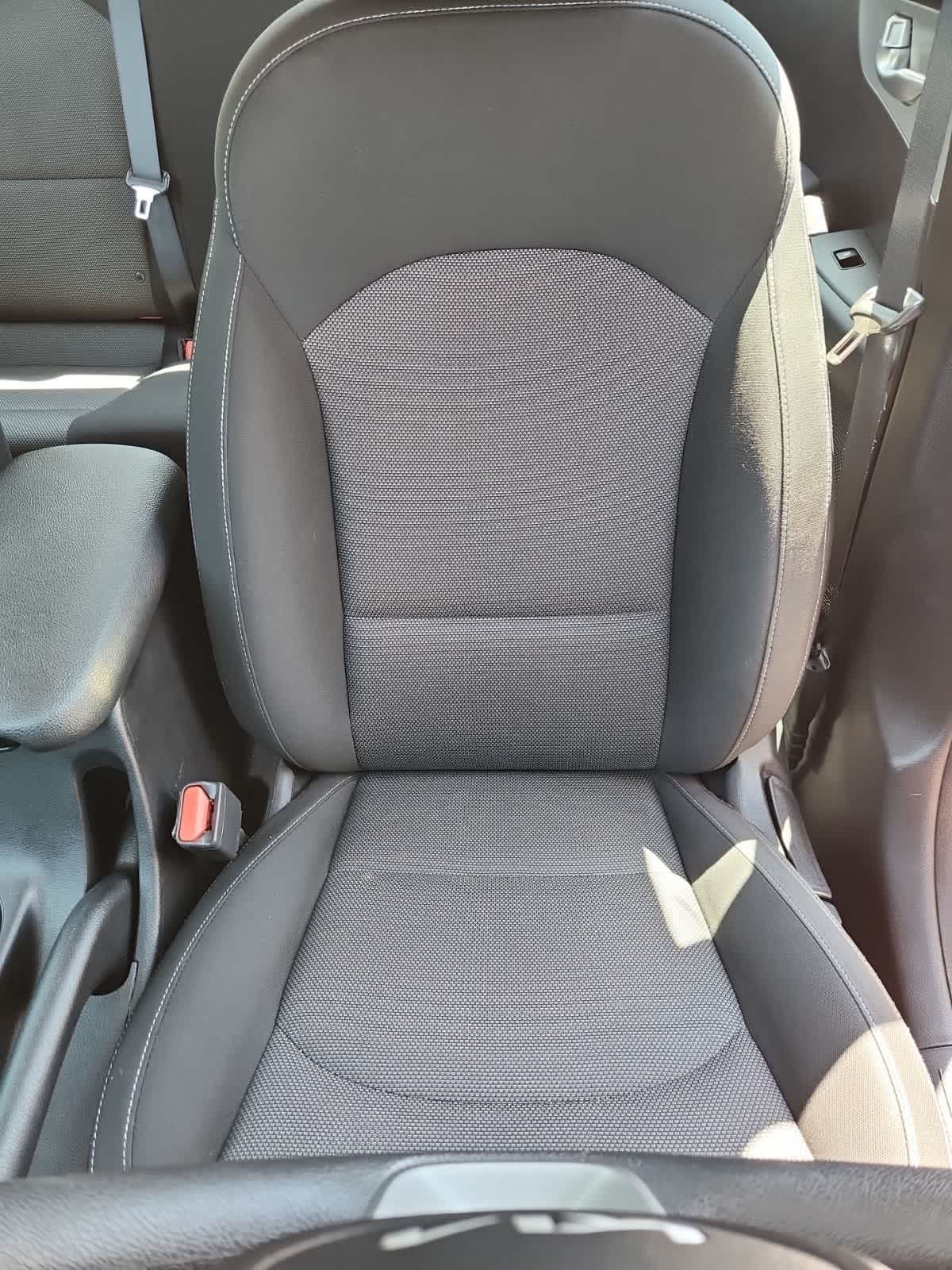 Thumbnail: 2023 Kia Forte - 14