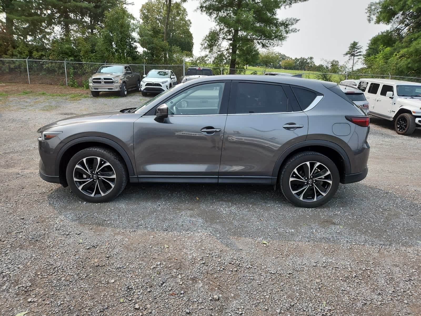 Thumbnail: 2022 Mazda CX-5 - 2