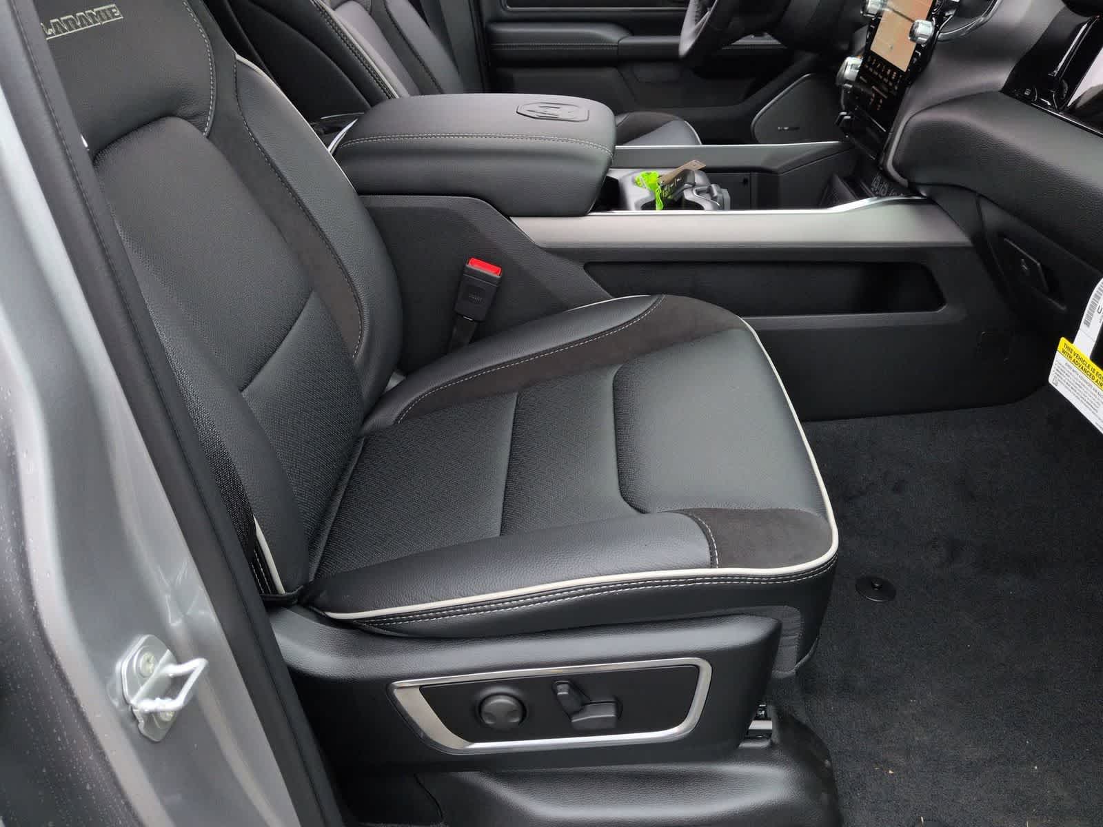 Thumbnail: 2026 RAM 1500 - 21