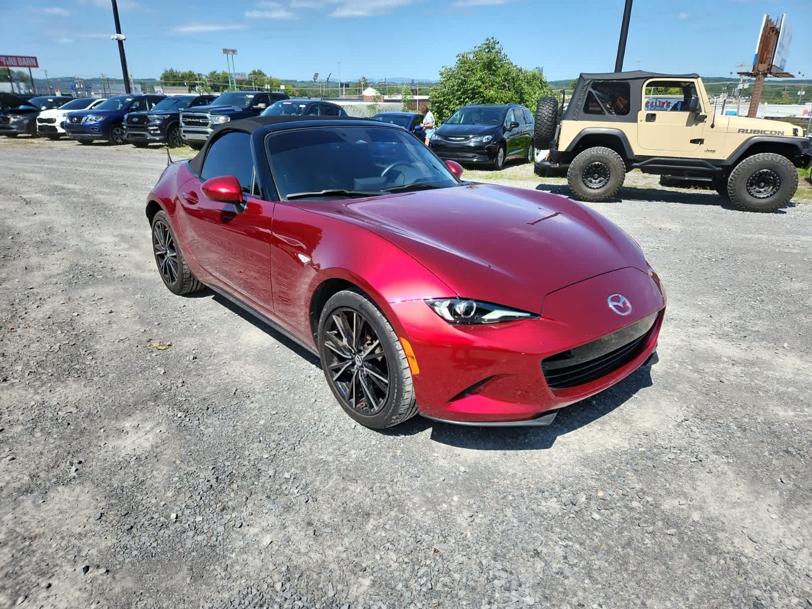 Thumbnail: 2024 Mazda MX-5 Miata - 7