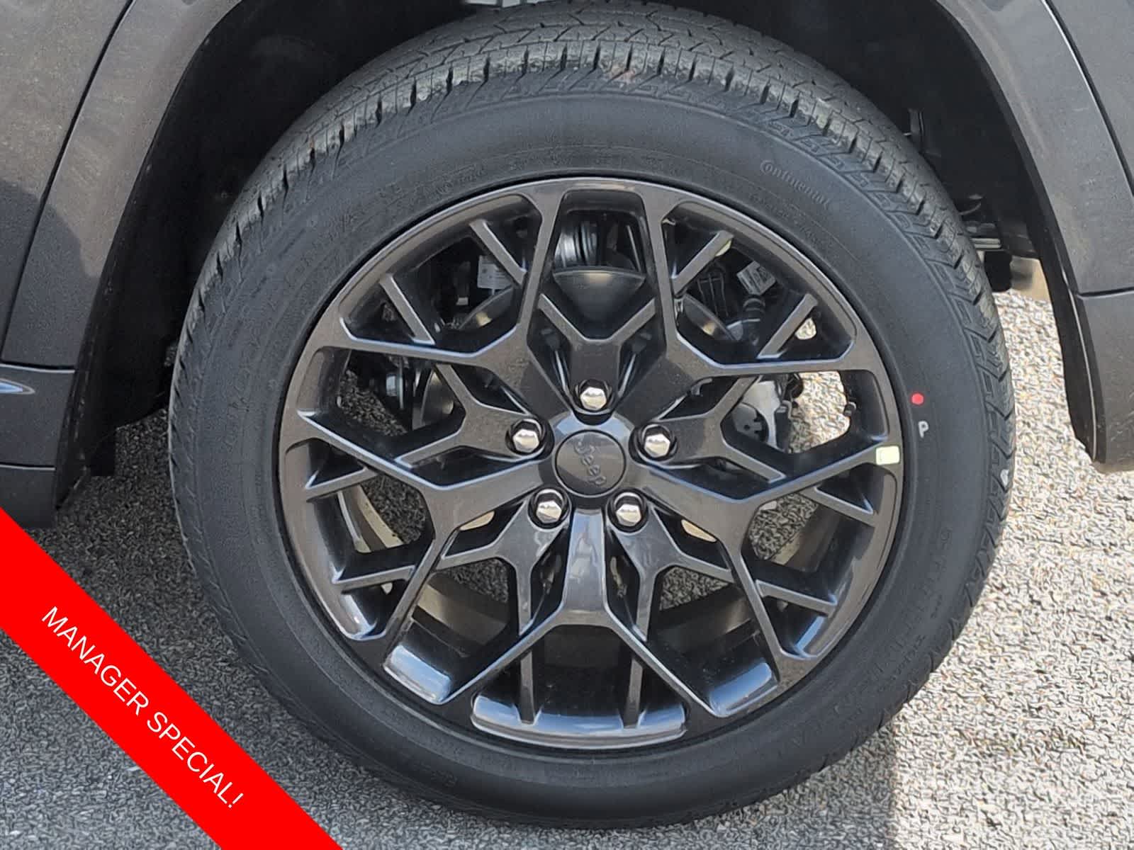 Thumbnail: 2025 Jeep Grand Cherokee - 13