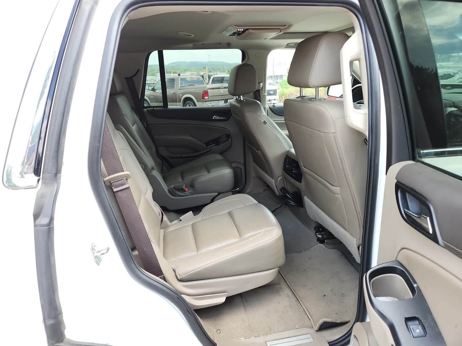 Thumbnail: 2019 GMC Yukon - 23