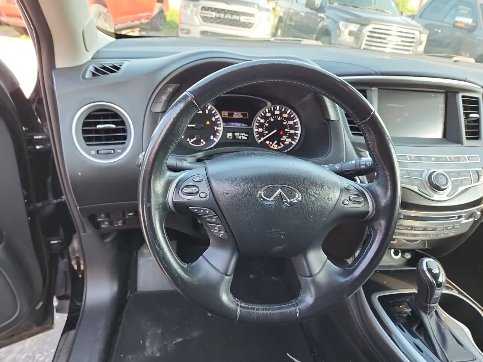 Thumbnail: 2019 INFINITI QX60 - 12