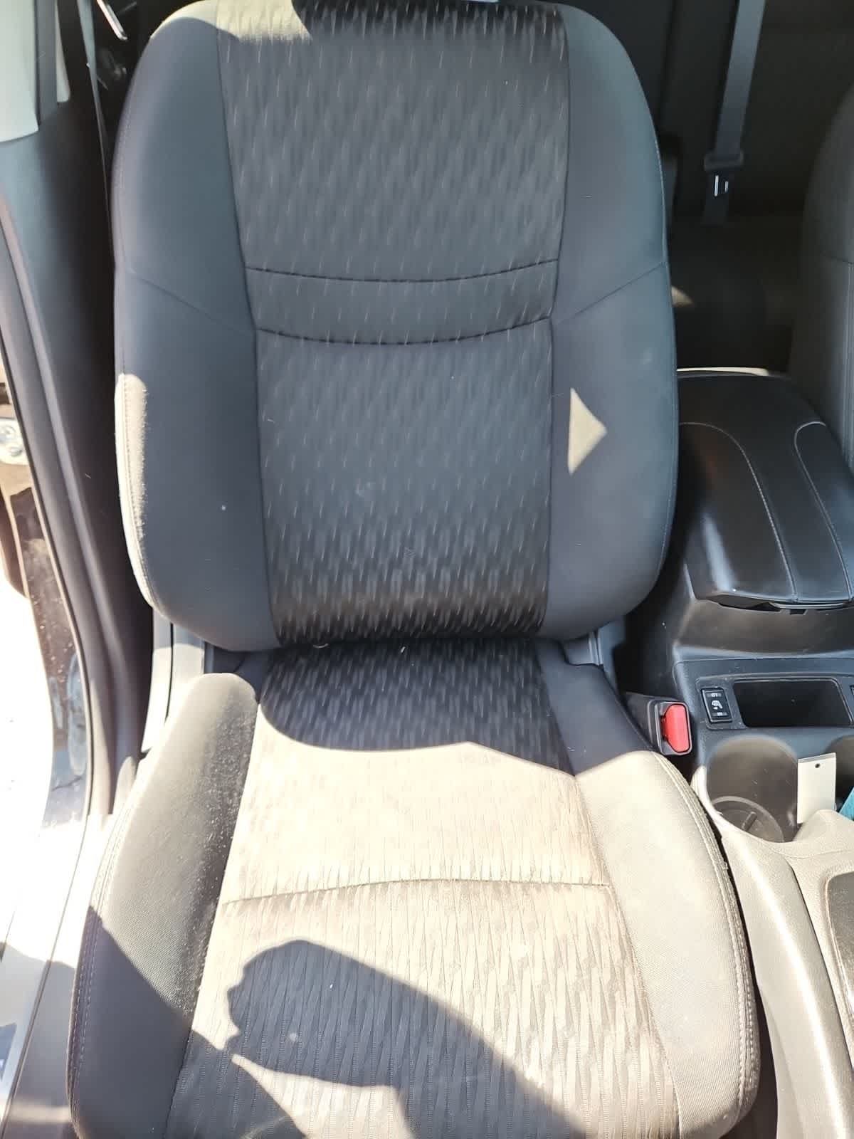 Thumbnail: 2018 Nissan Rogue - 18