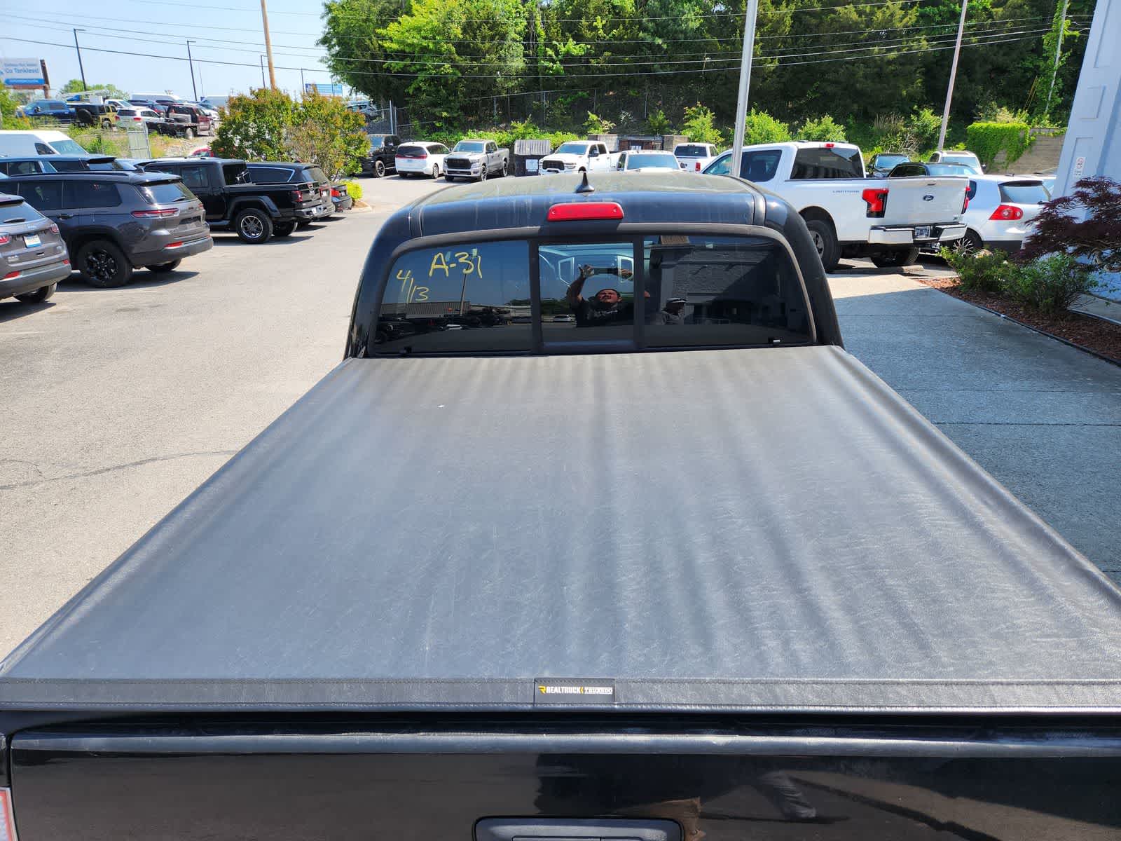 Thumbnail: 2015 Toyota Tacoma - 5